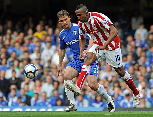 萨内蒂：劳塔罗是顶级射手也是领袖和楷模，当初我是悄悄签下他的.