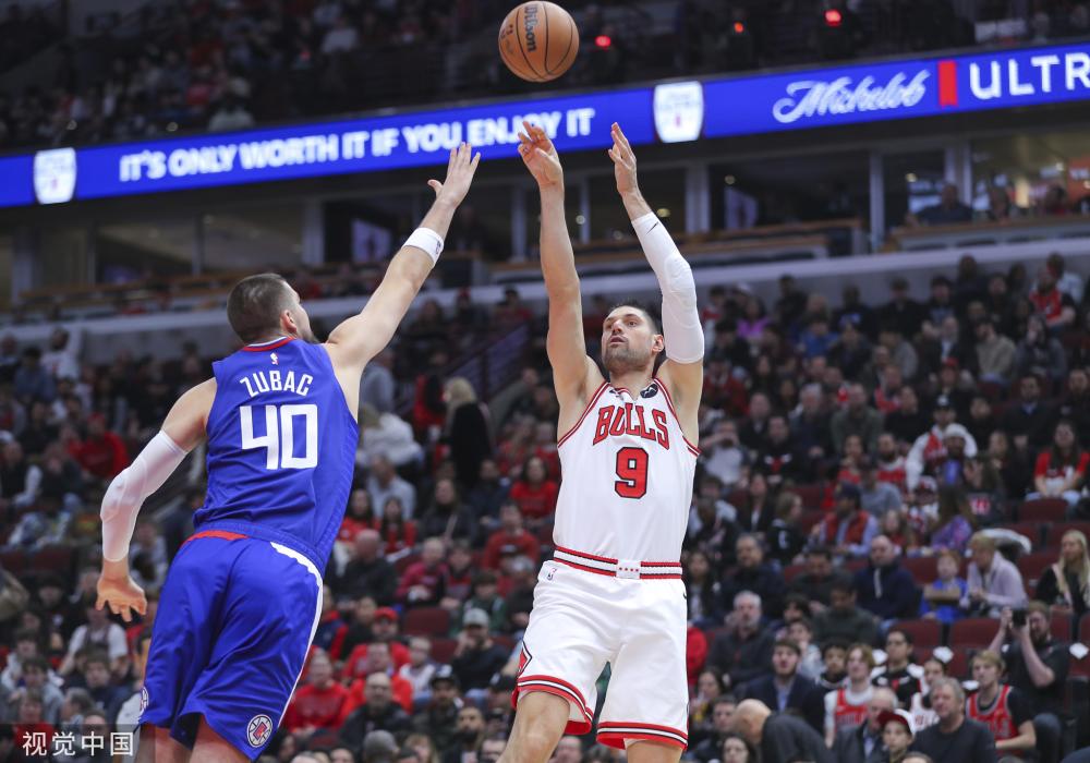 將他與莫里 將他與莫里