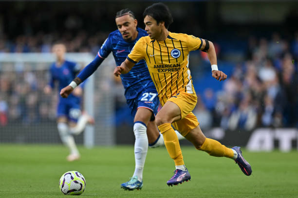 一方是现役 一方是现役